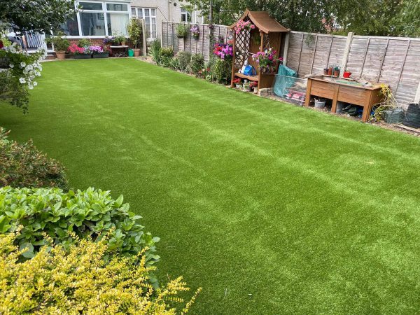 Supreme Lawn 45mm Artificial Grass