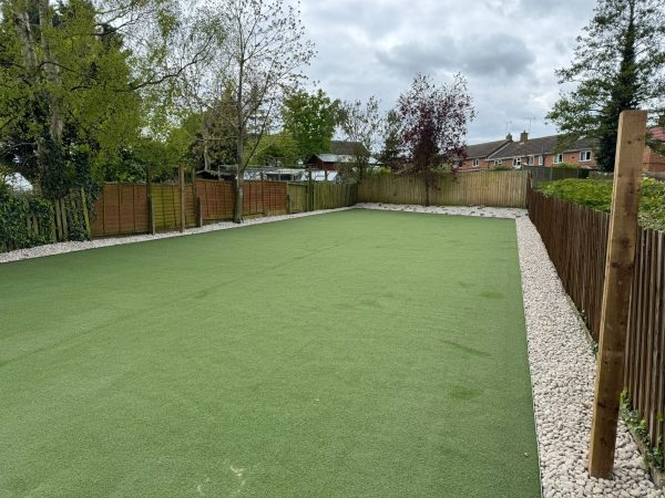 Pedigree Lawn 15mm Artificial Lawn back garden dog agility installation