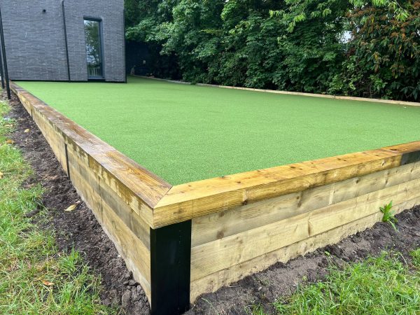 Pedigree Lawn 15mm Artificial Lawn back garden sports area