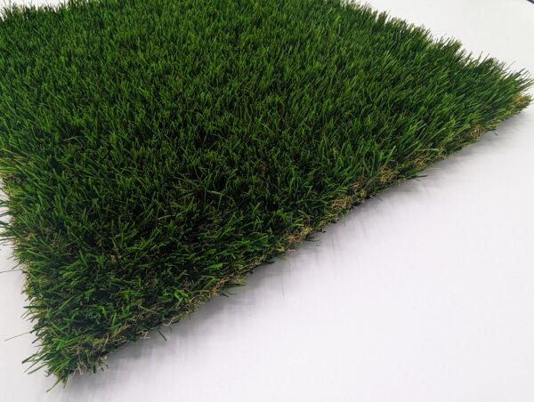 Leisure Lawn 42mm Artificial Grass