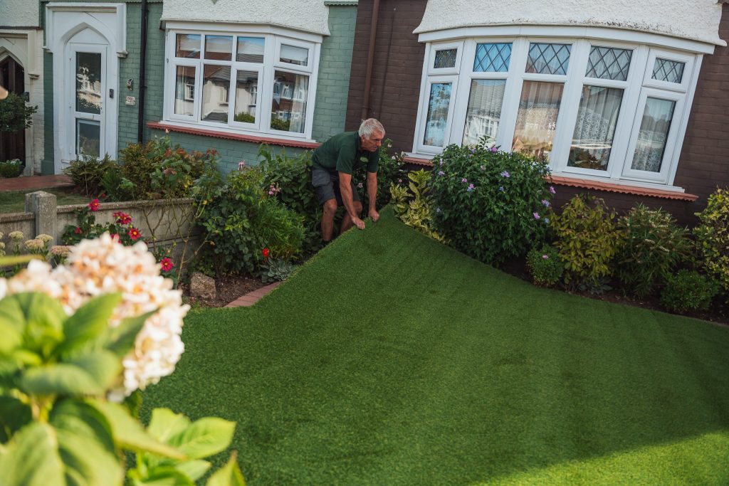 Laying artifical grass in front garden